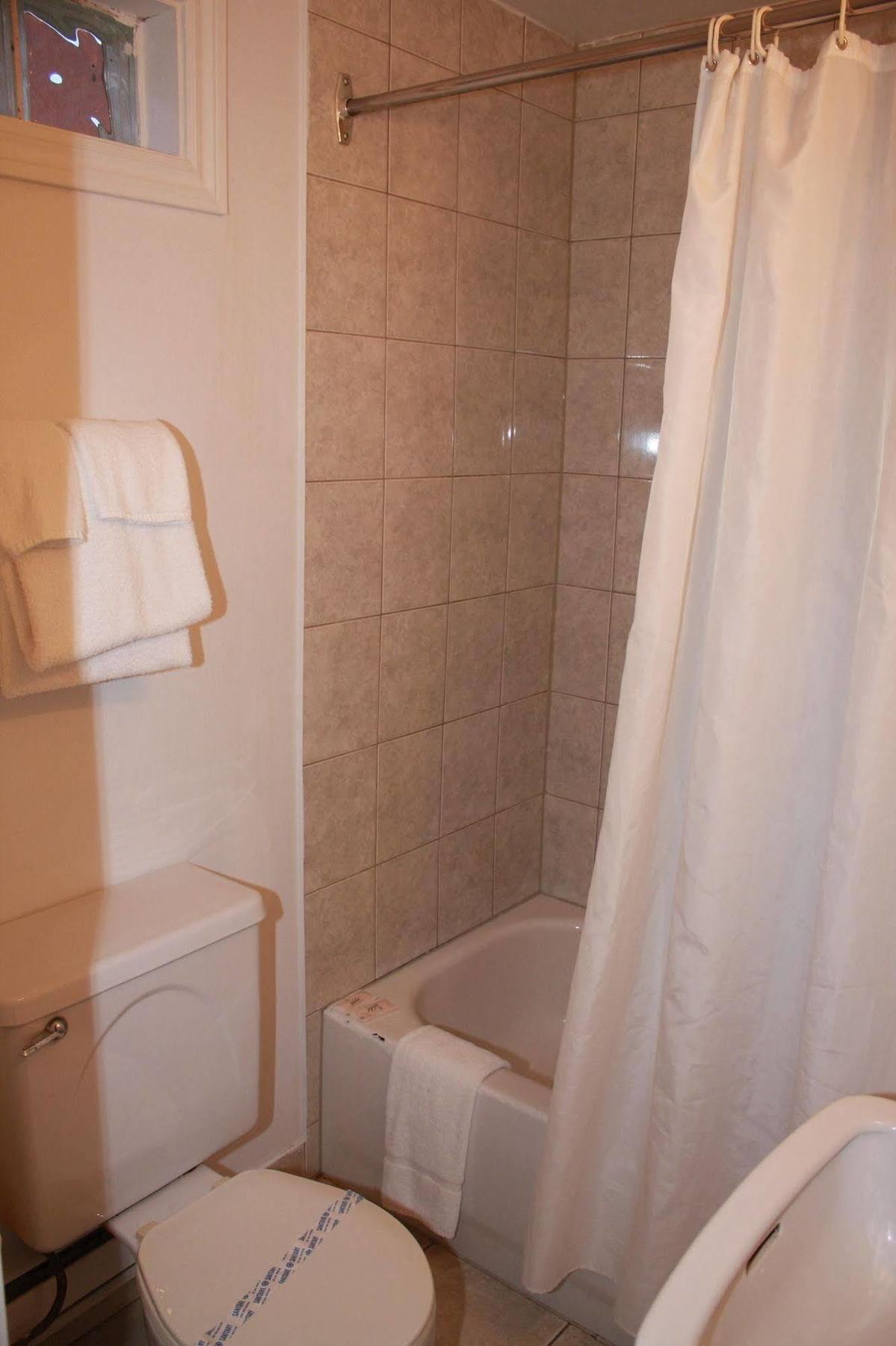 Grand Motel Saint-Hubert Longueuil Exteriér fotografie